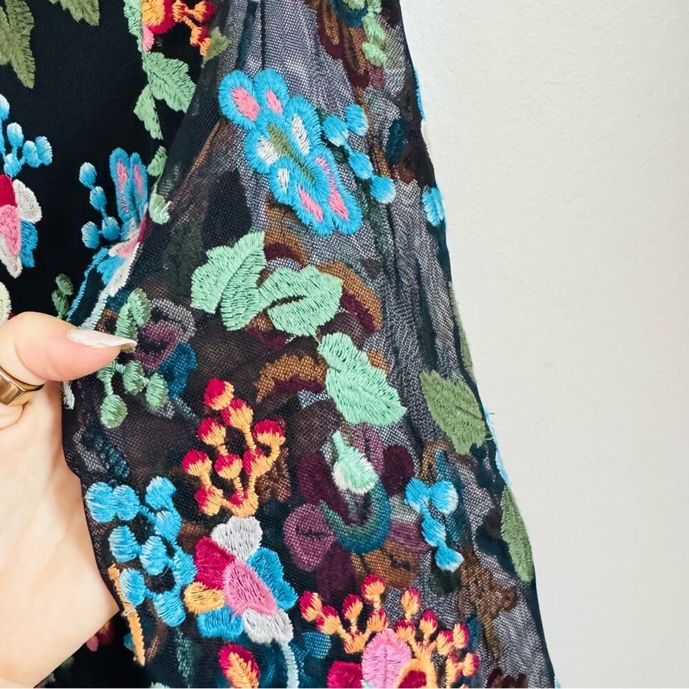 ANTHROPOLOGIE Black Sheer Mesh Floral Embroidery Overlay Sleeve Mini Dress S - Picture 5 of 14